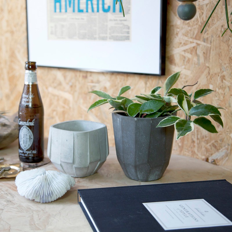 CEMENT PLANTER -POLYGON- / Green��M��