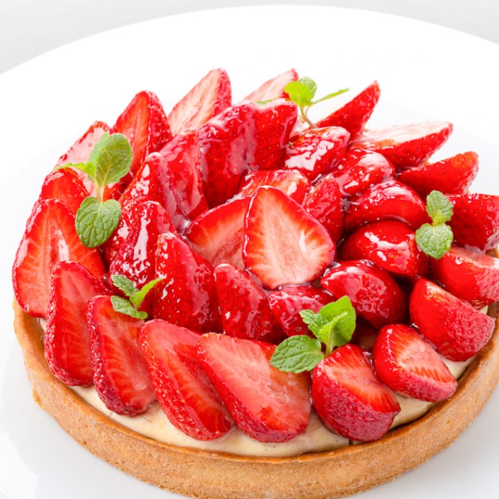 苺のタルト（直径15cm） | エクラン・ビジュー,タルト（15cm