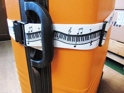 Music Office LUGGAGE BELT ピアノ キーボード柄 スーツケースベルト