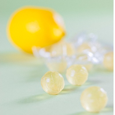 ノースカラーズ)純国産北海道はちみつレモンのど飴57g | 安心の無添加