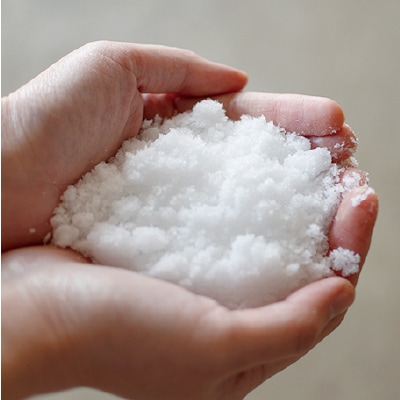 【3月31日までタイムセール】(中村)KUSU HANDMADEカンフルパウダー(天然樟脳)2.5g16包入り