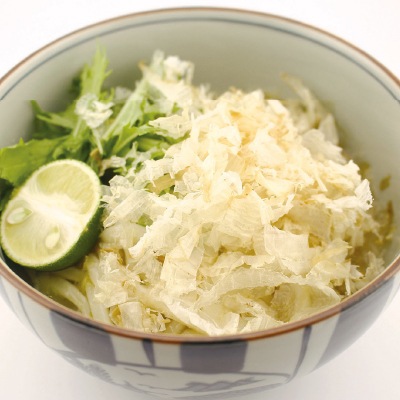 (天栄食品)削りたてふわふわ燻製さば20g