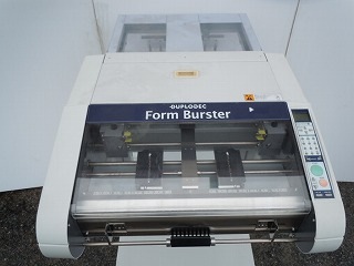 デュプロ 連続フォームバースター V-747 伝票・帳票フォーム処理機※iso