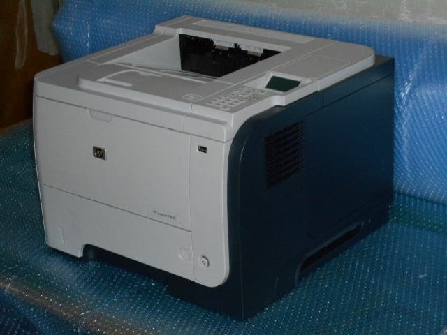 HP LaserJet Pro 400 Color M451dn A4カラーレーザープリンター