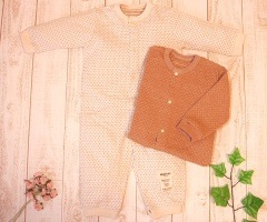 ベビー服【長袖ドット柄カバーオール】(70-90cm)