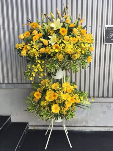 スタンド花2段｜スタンド花｜むつ美花店