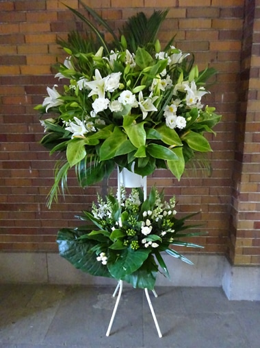 スタンド花2段｜スタンド花｜むつ美花店