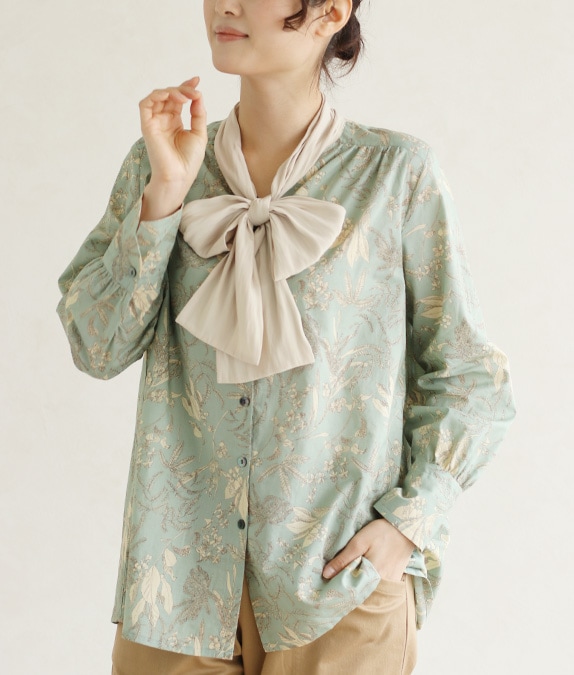 【再値下げSALE70%OFF】草花プリントボウタイブラウス