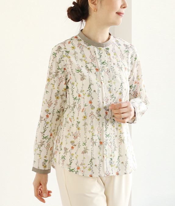 【SALE50%OFF】フラワータックブラウス