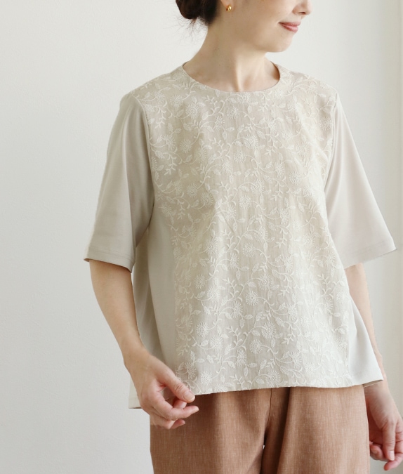 レース合わせプルオーバー