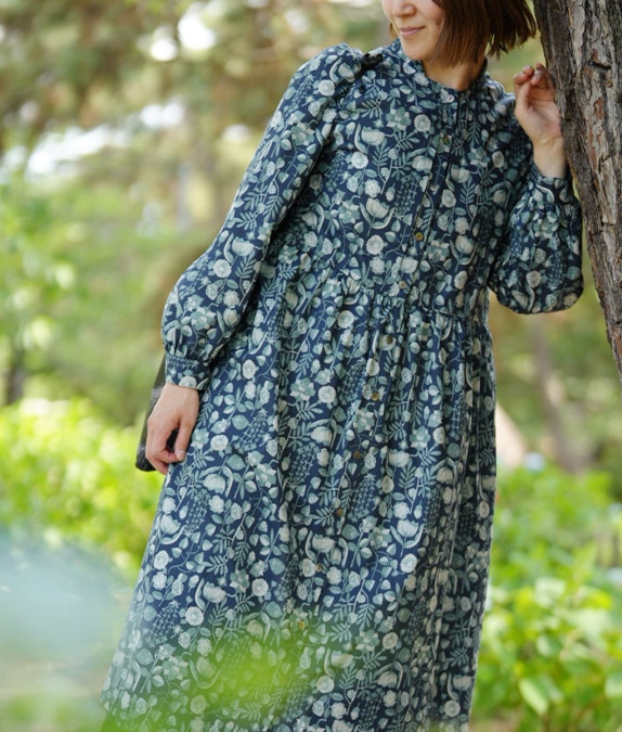 【SALE50％OFF】草花柄タックワンピース