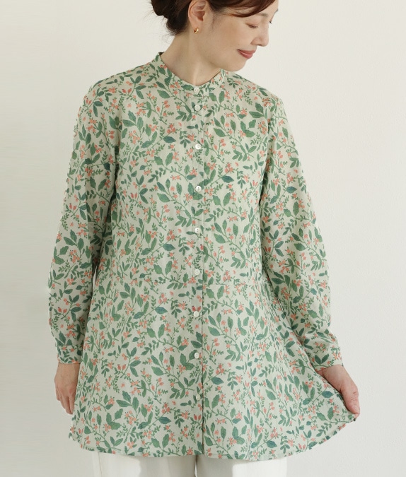 【SALE20%OFF】ボタニカル柄ブラウス