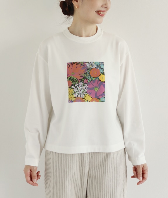 【クリアランスSALE20%OFF】花プリントと刺繍のプルオーバー