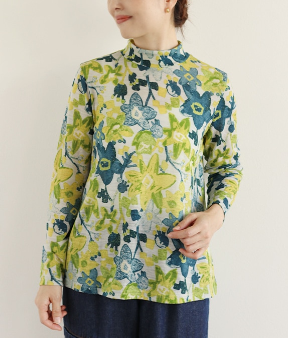 【クリアランスSALE20%OFF】ウールガーゼ水彩フラワープルオーバー