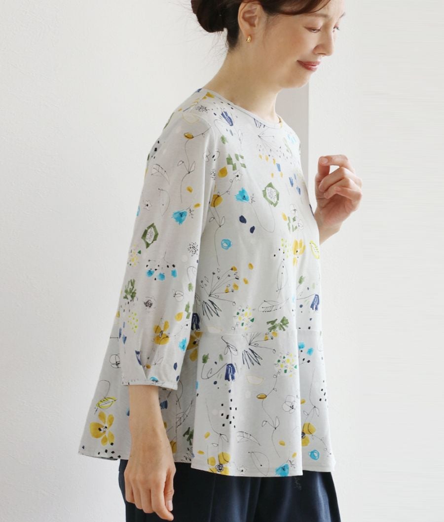 フラワーフレアープルオーバー