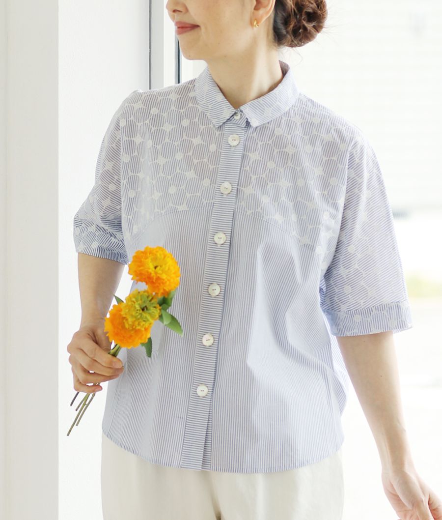 刺繍ストライプブラウス