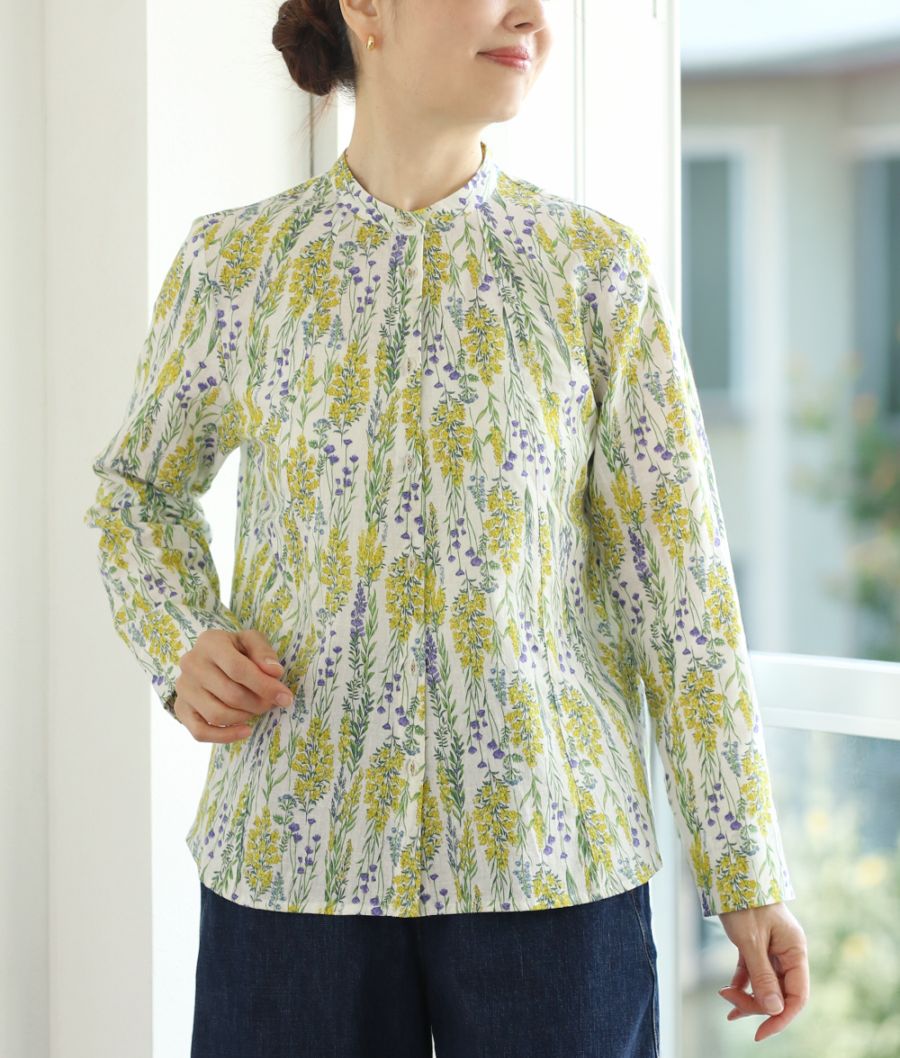 花そよぎブラウス