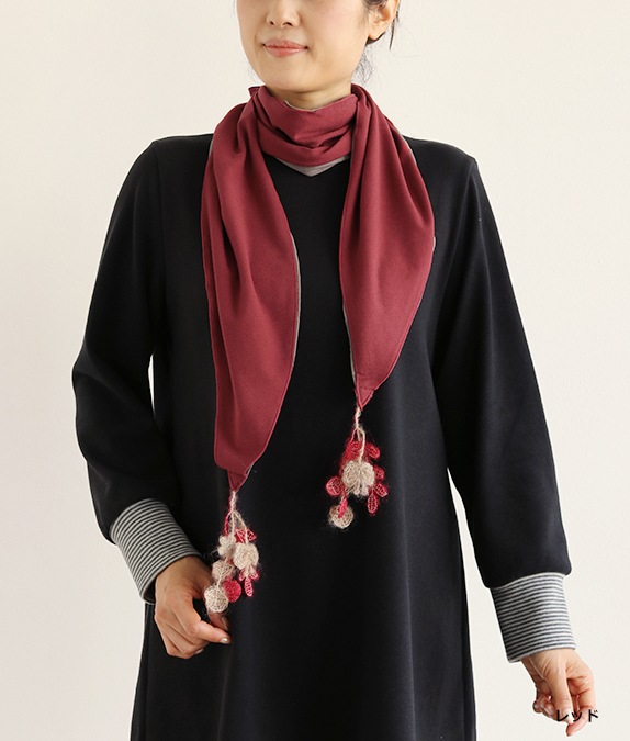 【SALE50%OFF】花モチーフえりまき