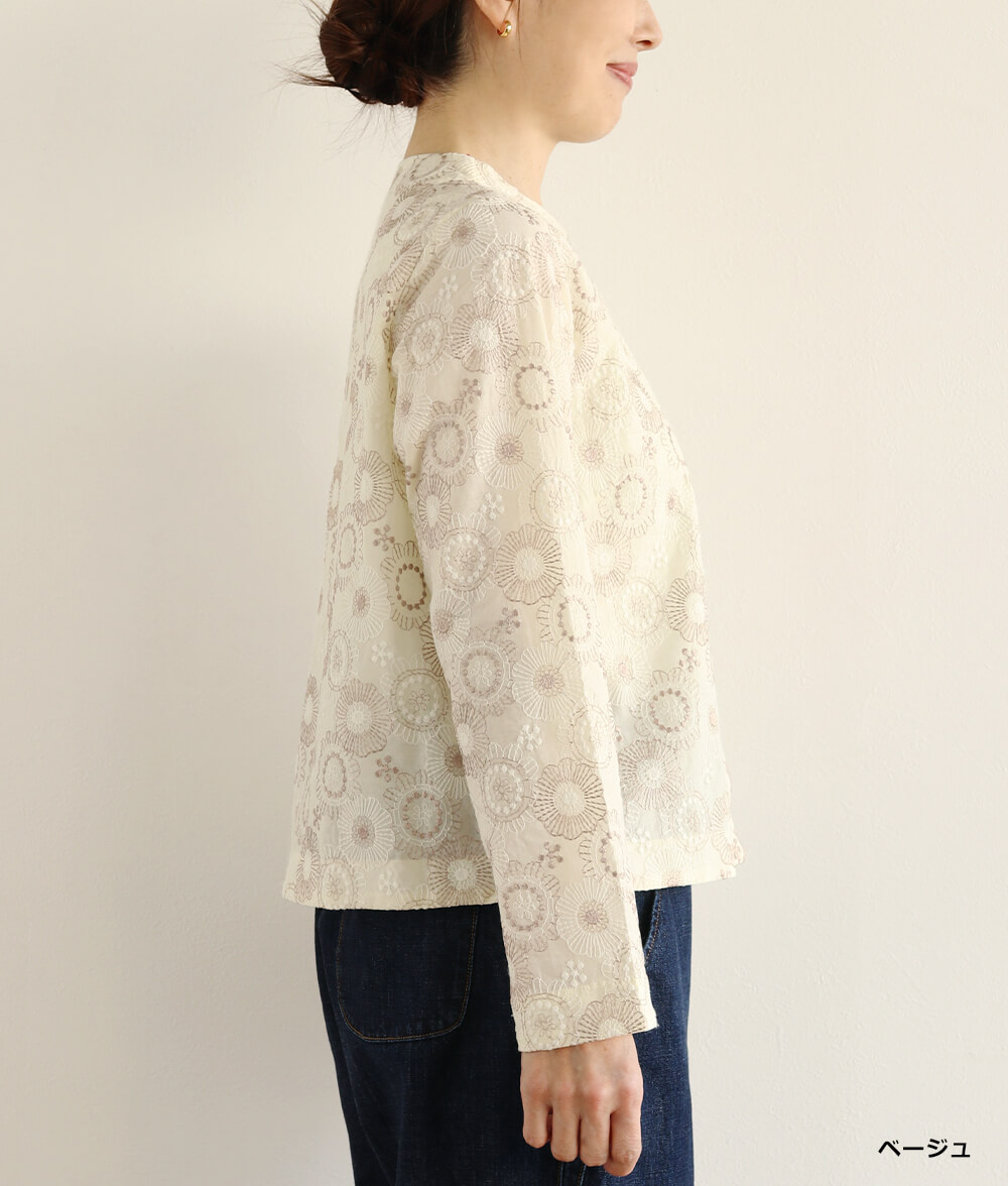 スカラップレースブラウス