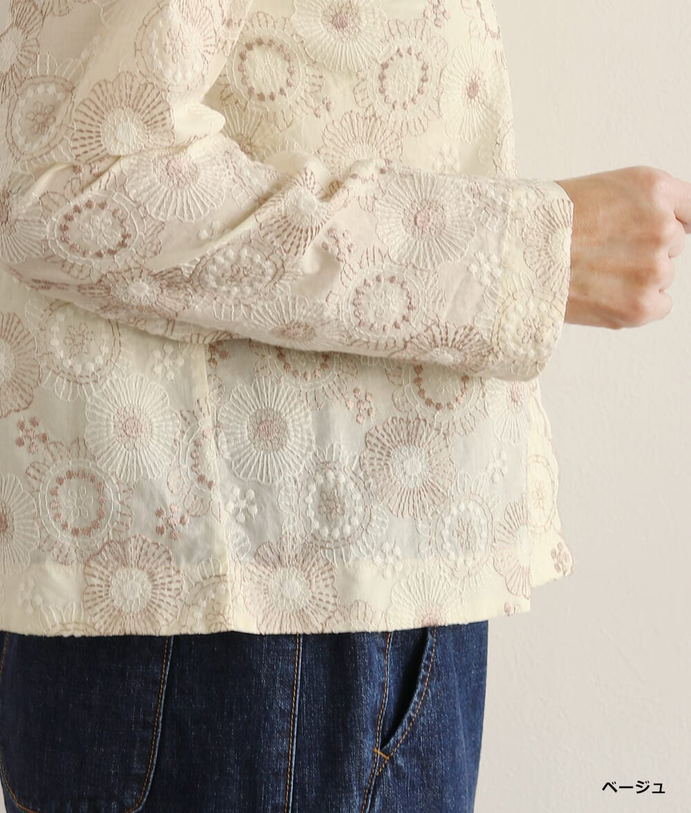 スカラップレースブラウス