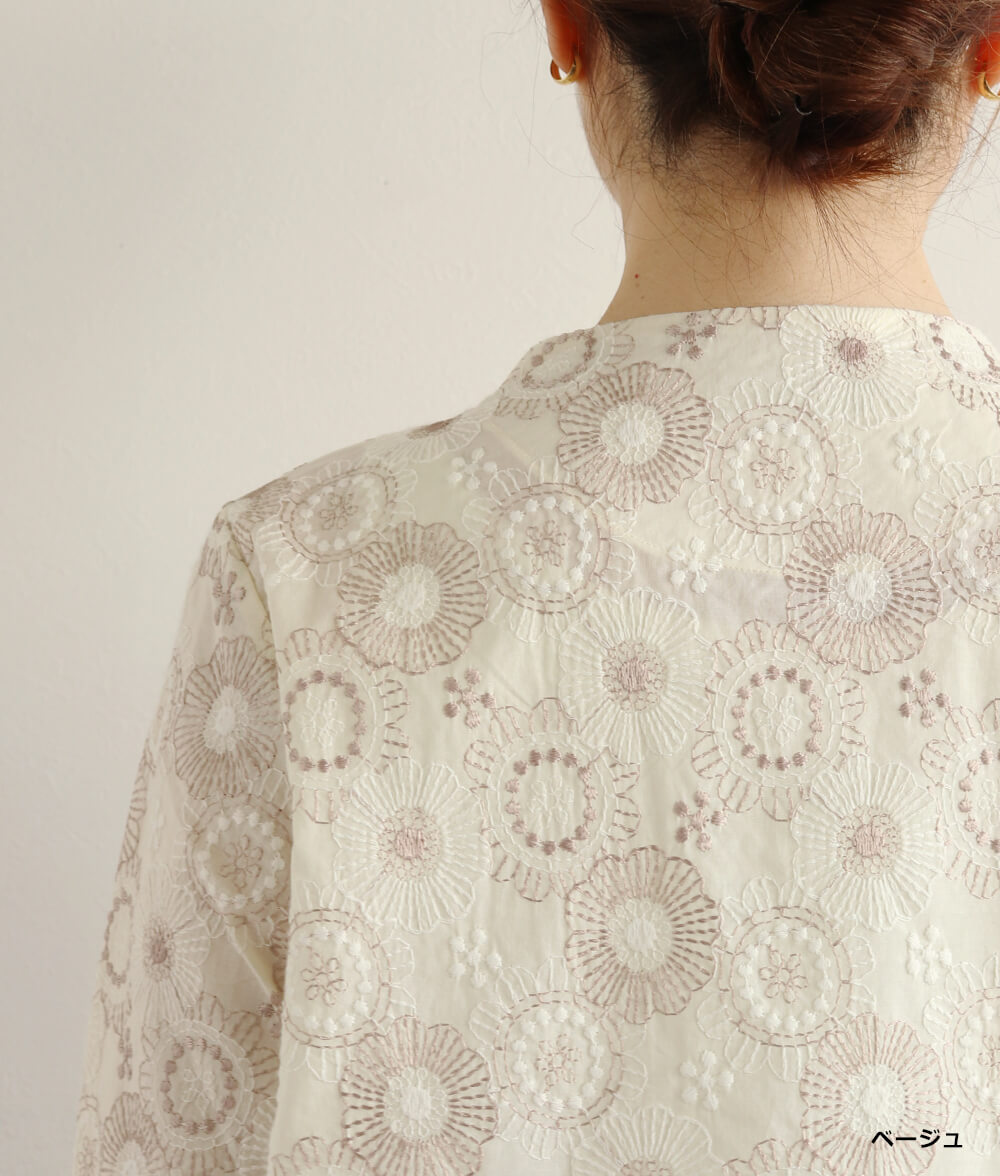 スカラップレースブラウス