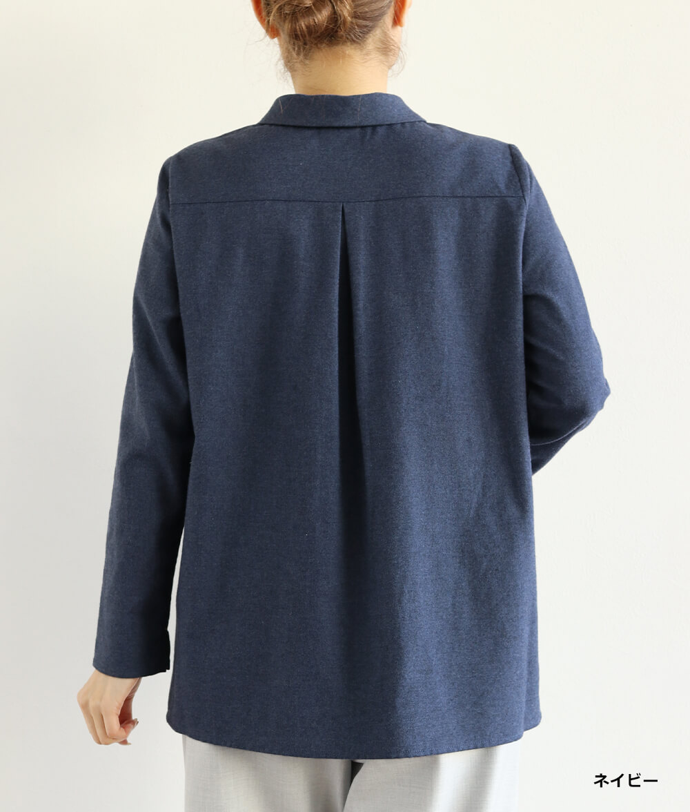 草花刺繍ブラウス