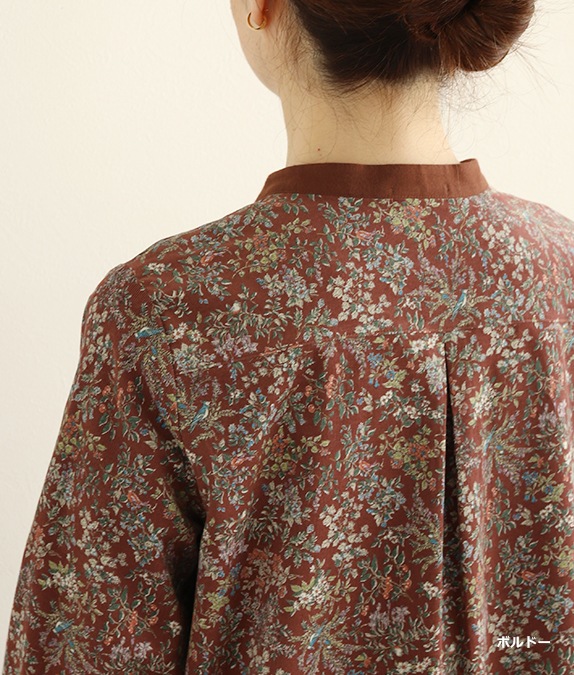 【SALE40％OFF】花と鳥のコーデュロイブラウス