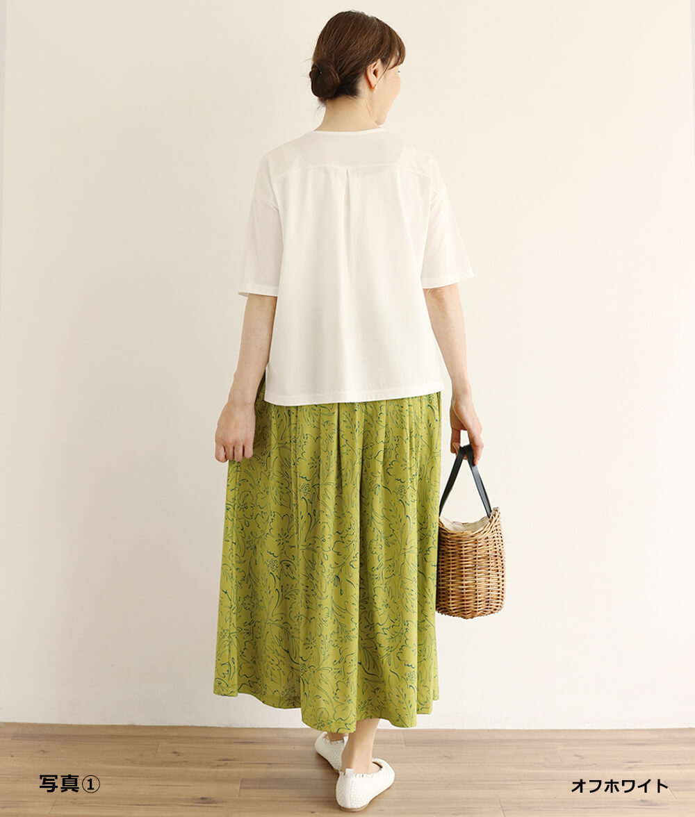 ラインフラワー刺繍プルオーバーl 50代・60代からの婦人服