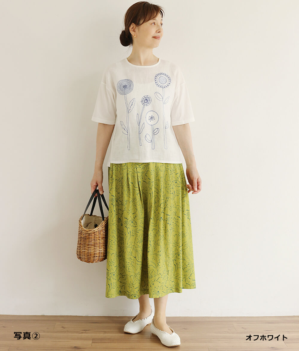 ラインフラワー刺繍プルオーバーl 50代・60代からの婦人服
