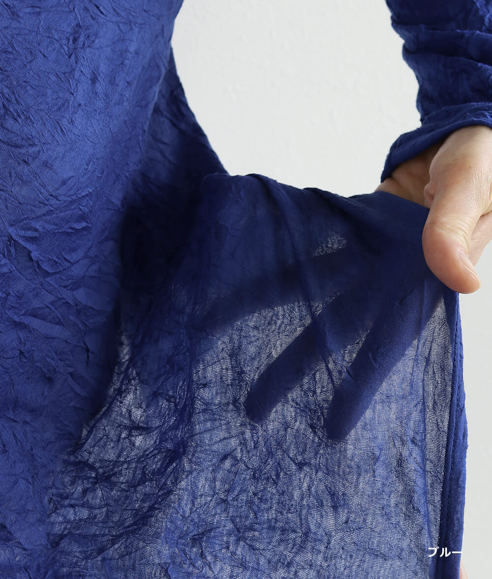 ツイストネックプルオーバー