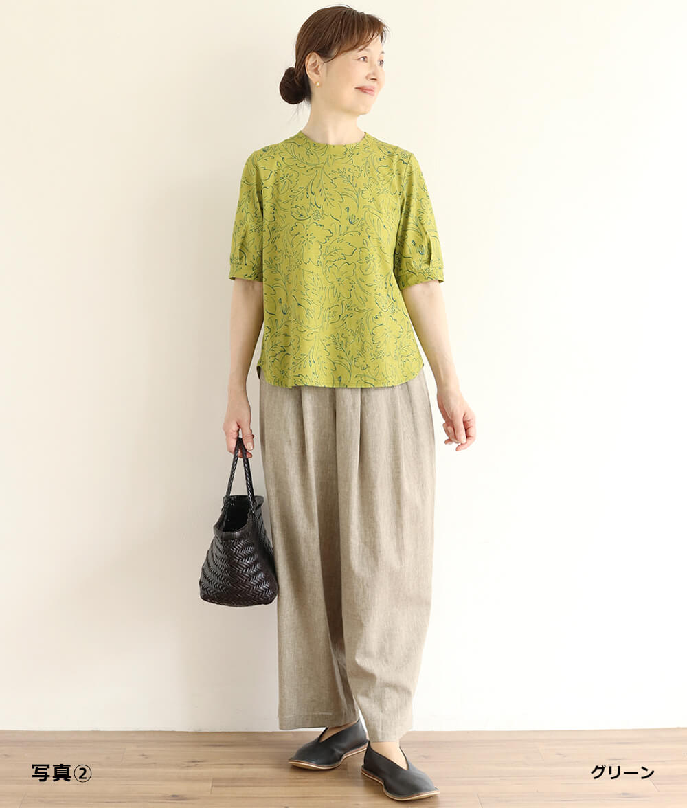 【SALE20%OFF】ラインフラワープルオーバー