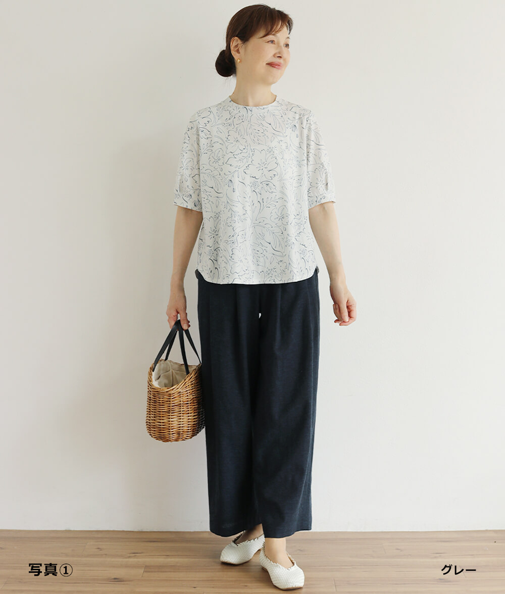 【SALE20%OFF】ラインフラワープルオーバー
