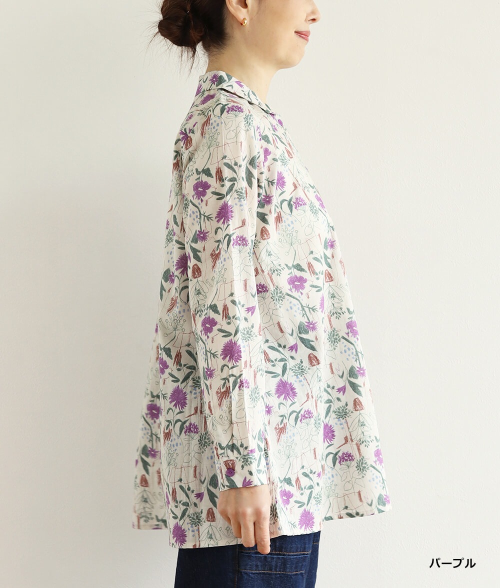 フレアーブラウス