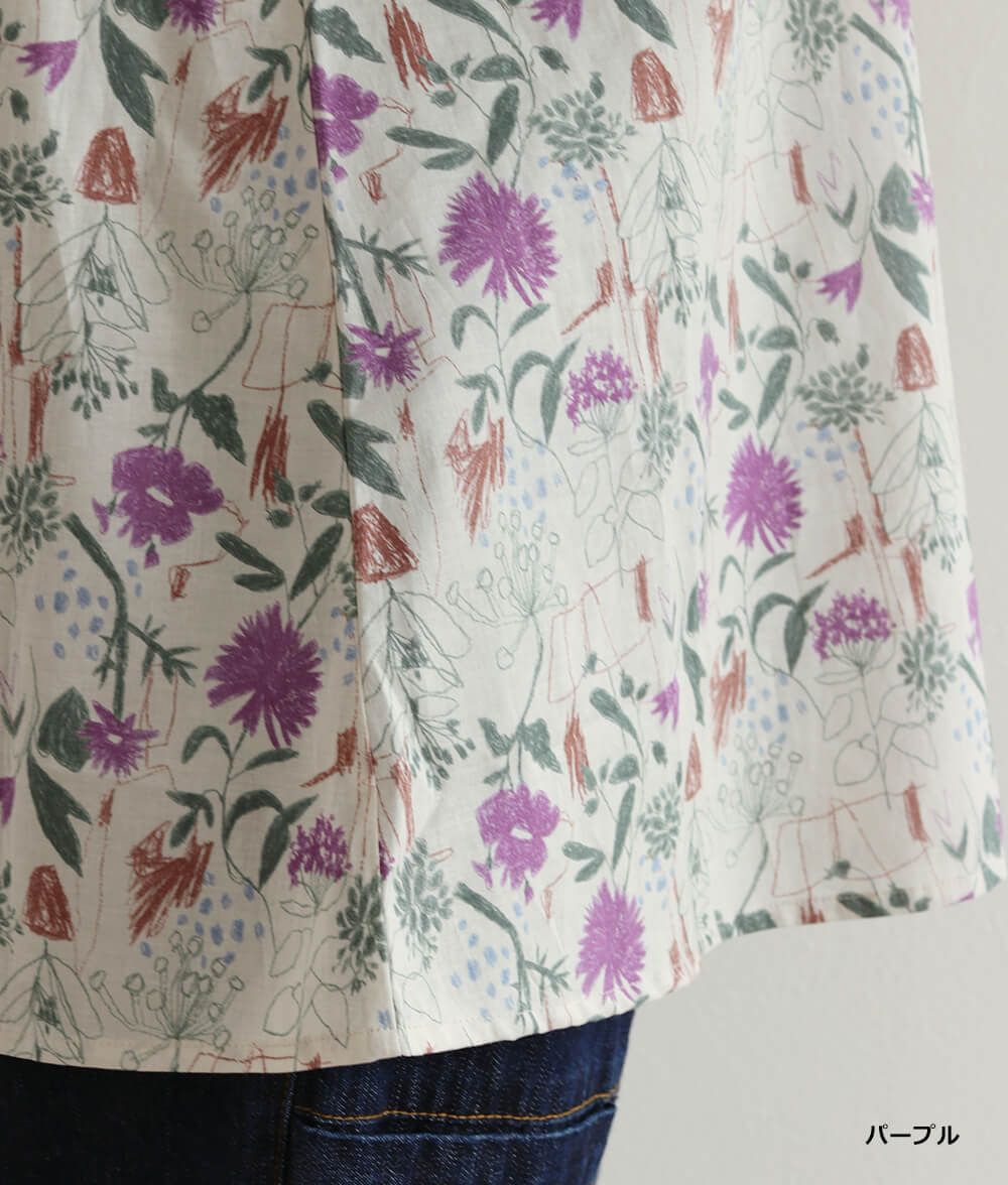 フレアーブラウス