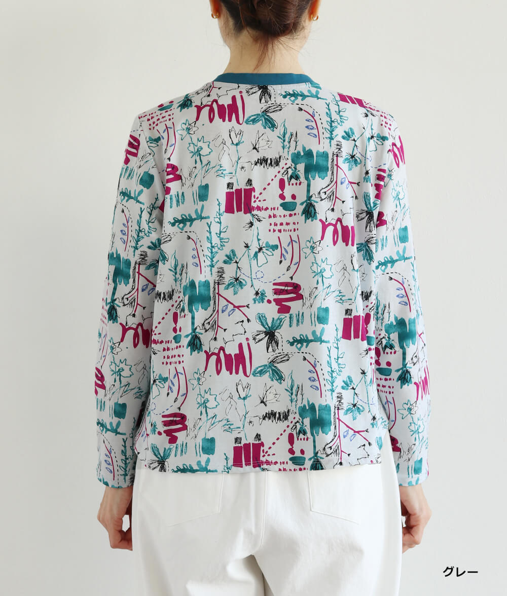 幾何学柄プルオーバー