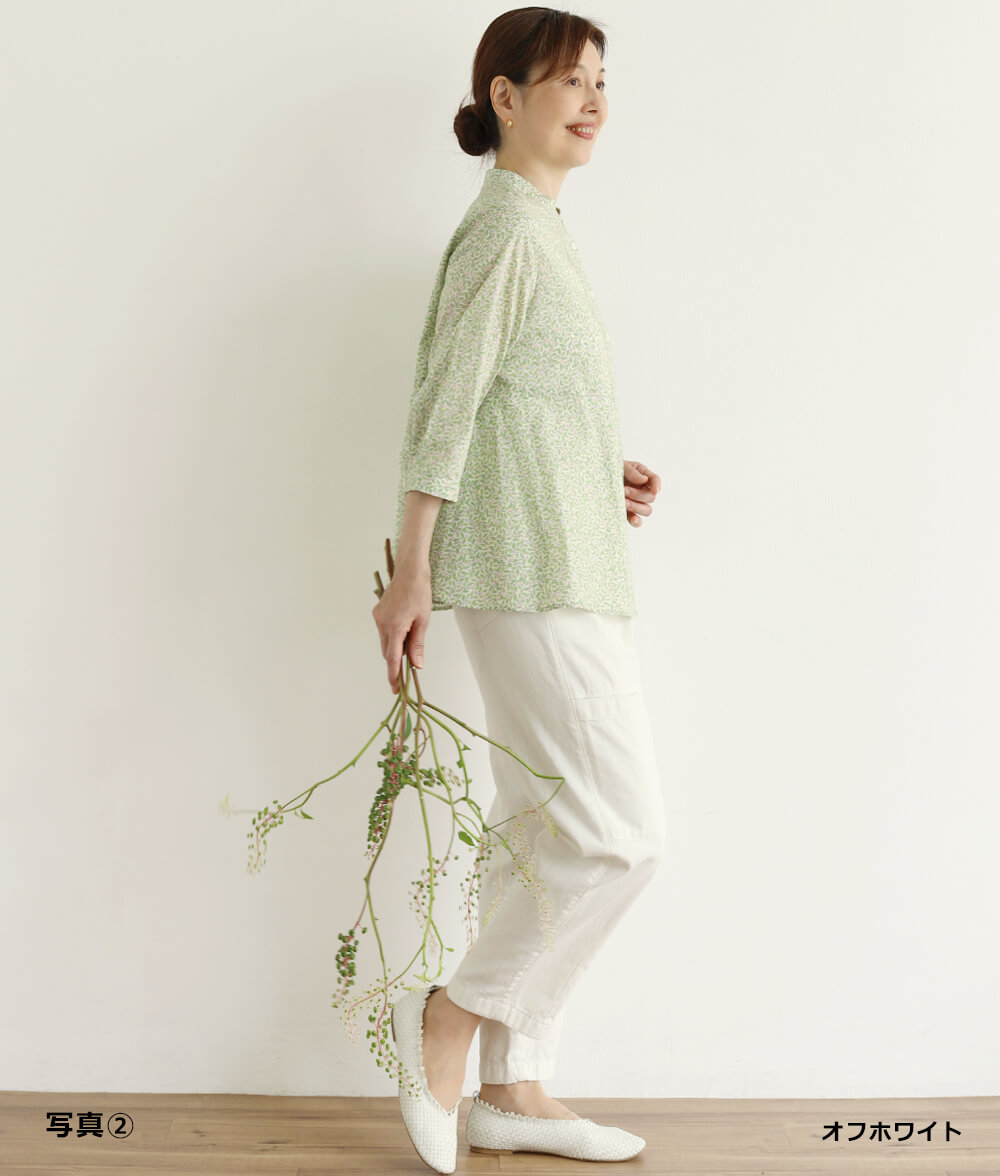 【SALE20%OFF】リーフ柄フレアーブラウス