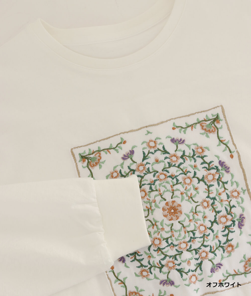 花刺繍プルオーバー