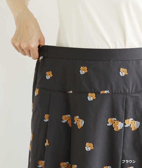 【SALE50%OFF】フラワージャカードタックスカート