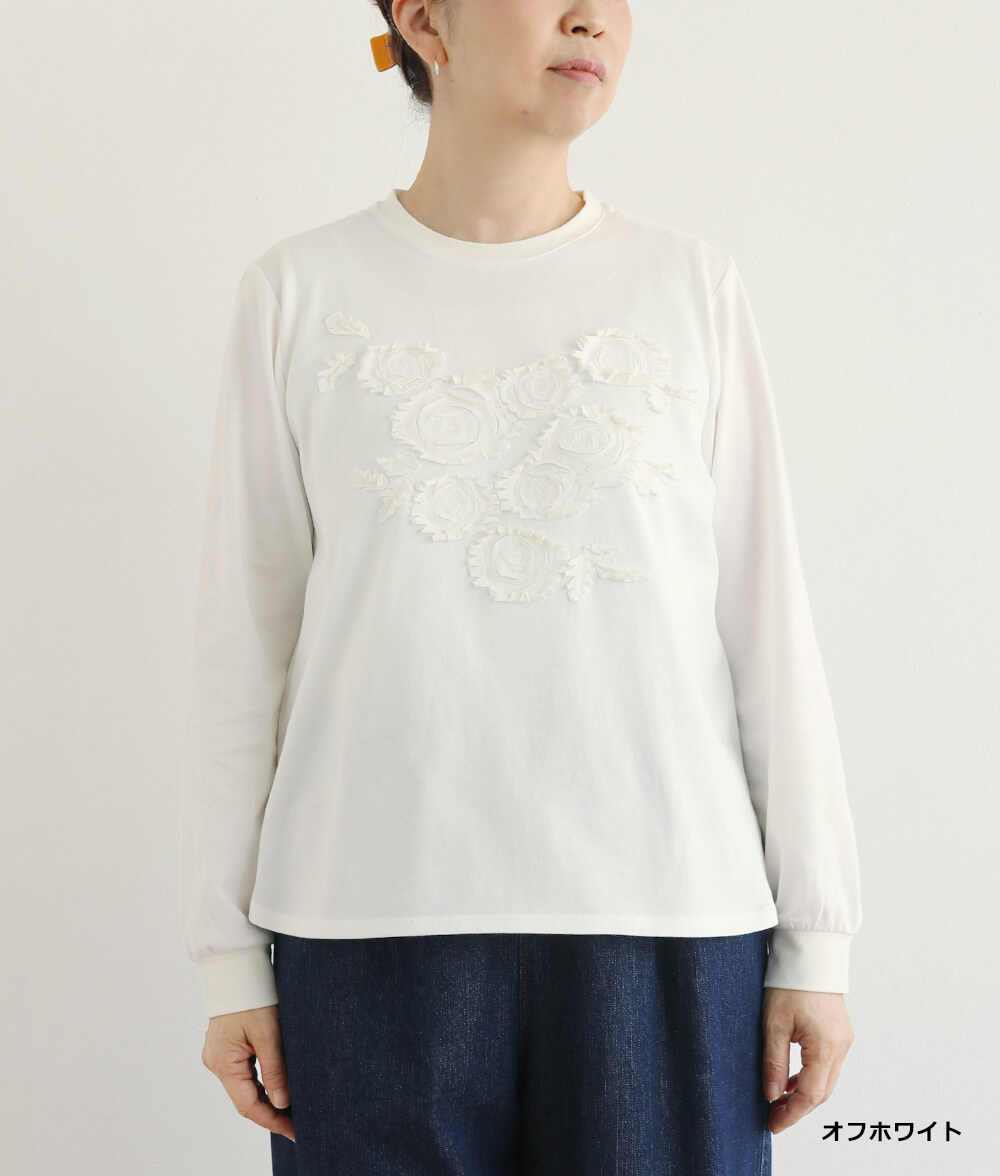 バラ刺繍プルオーバー
