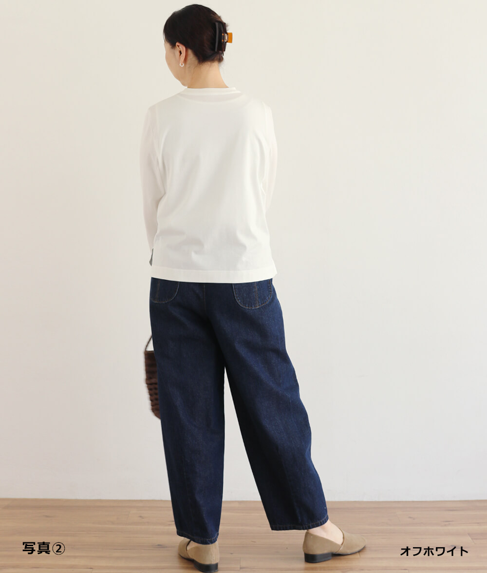 バラ刺繍プルオーバー