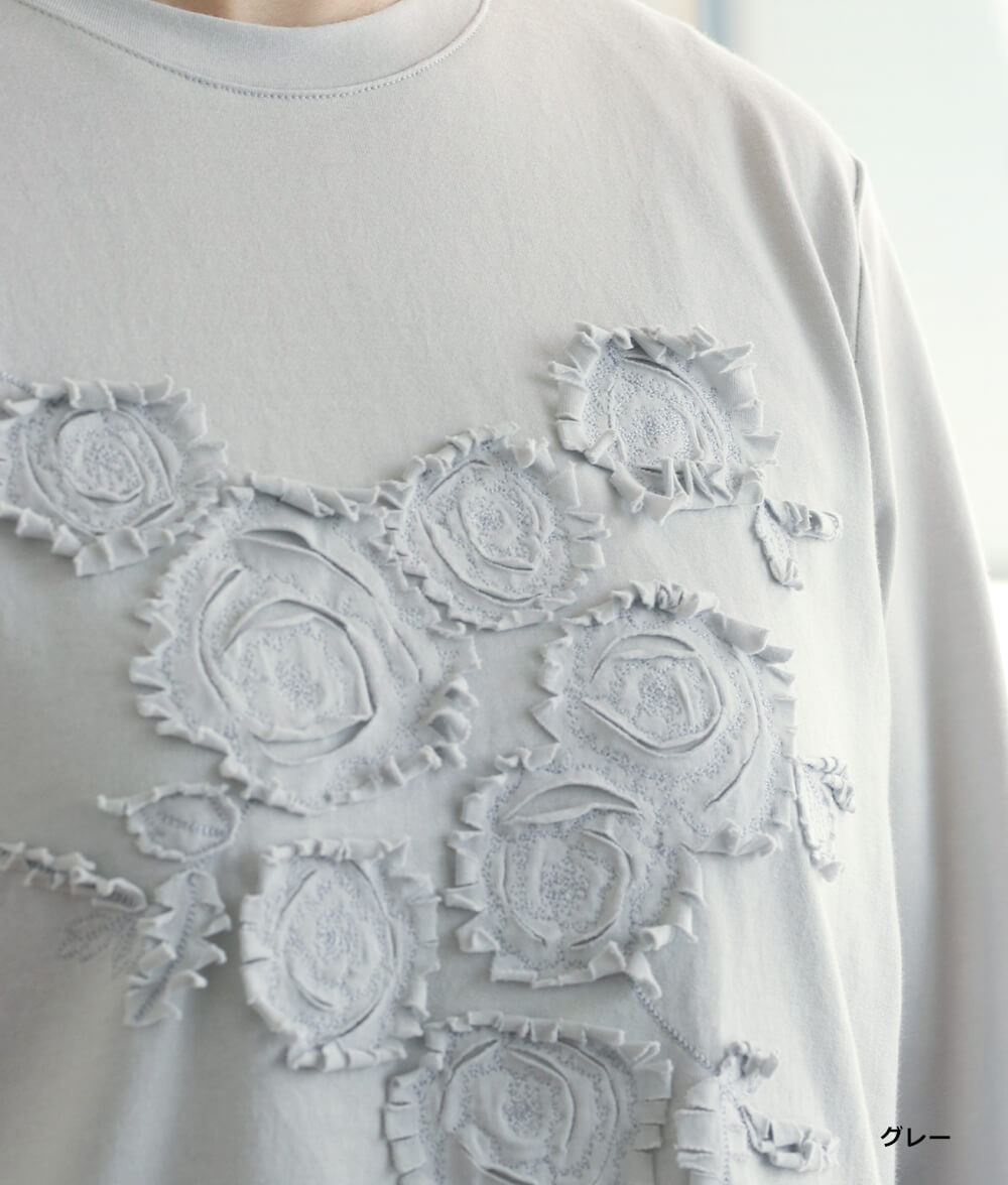 バラ刺繍プルオーバー
