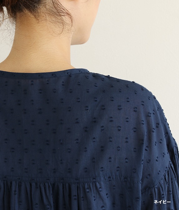 【SALE50%OFF】カットジャカードピンタックブラウス