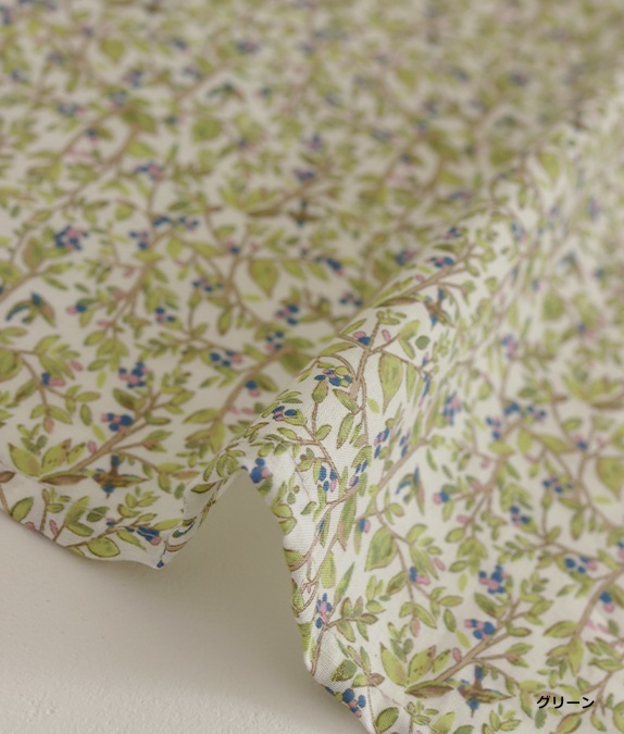 【SALE30%OFF】リーフ＆バードフレアーブラウス