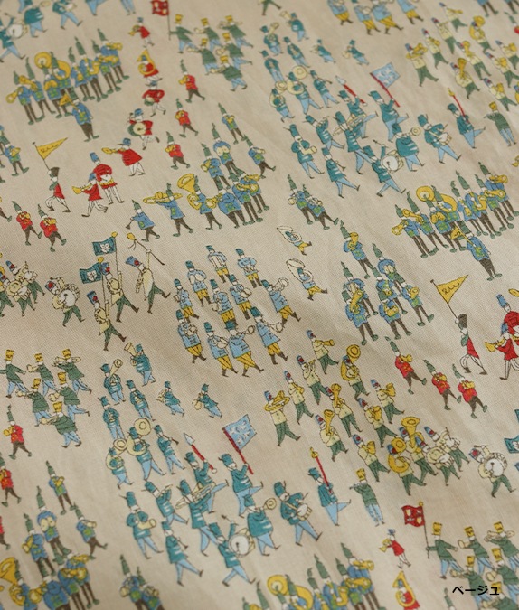 マーチングブラウス