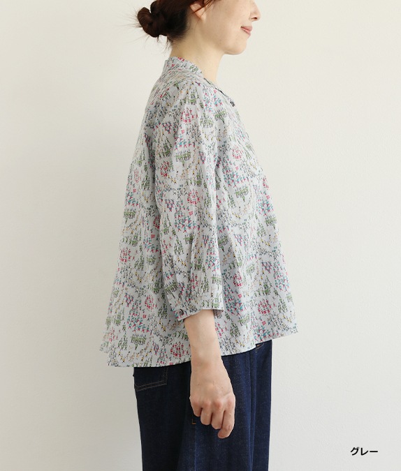 マーチングブラウス