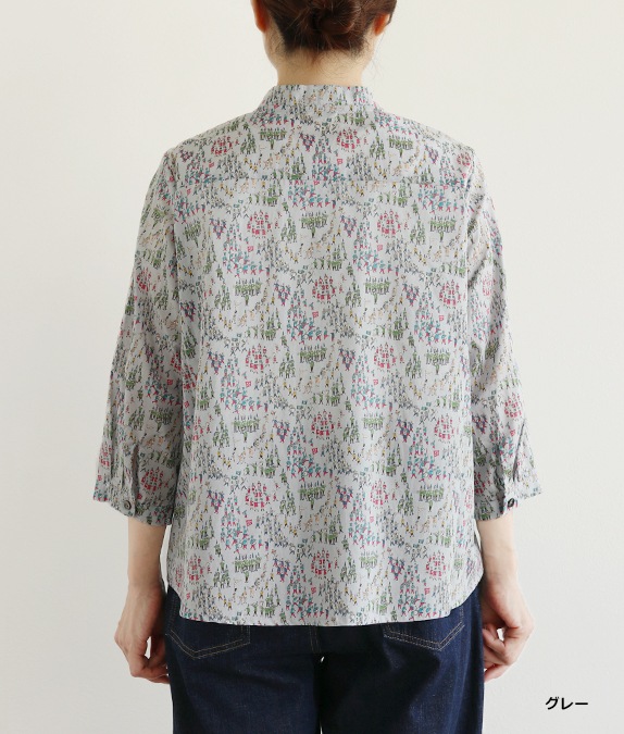 マーチングブラウス