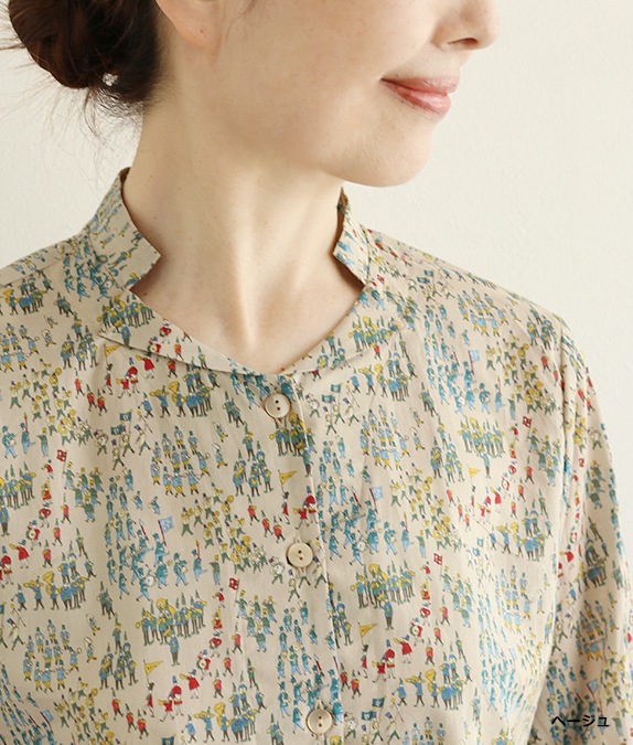 マーチングブラウス