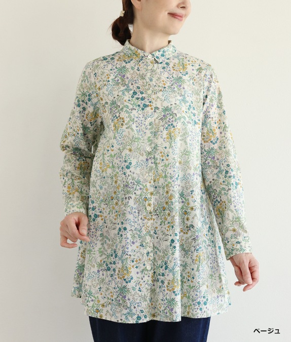 野花柄フレアーブラウス