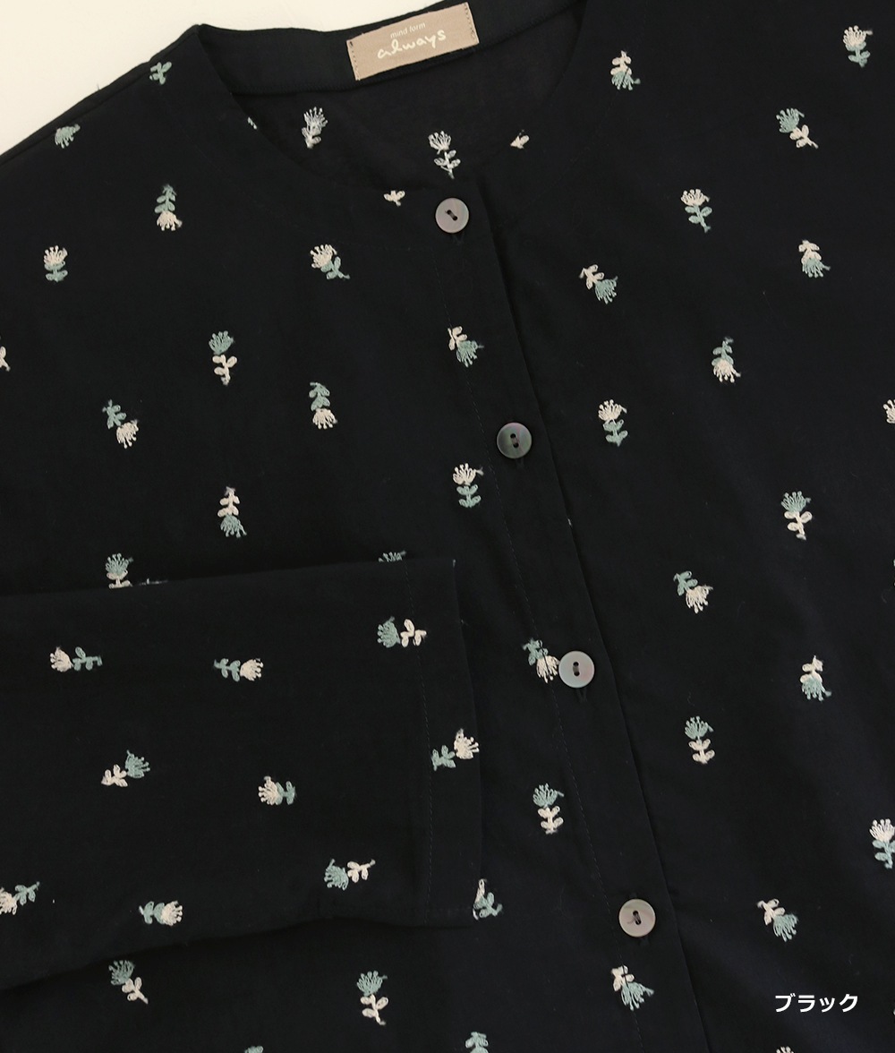 小花刺繍ブラウス