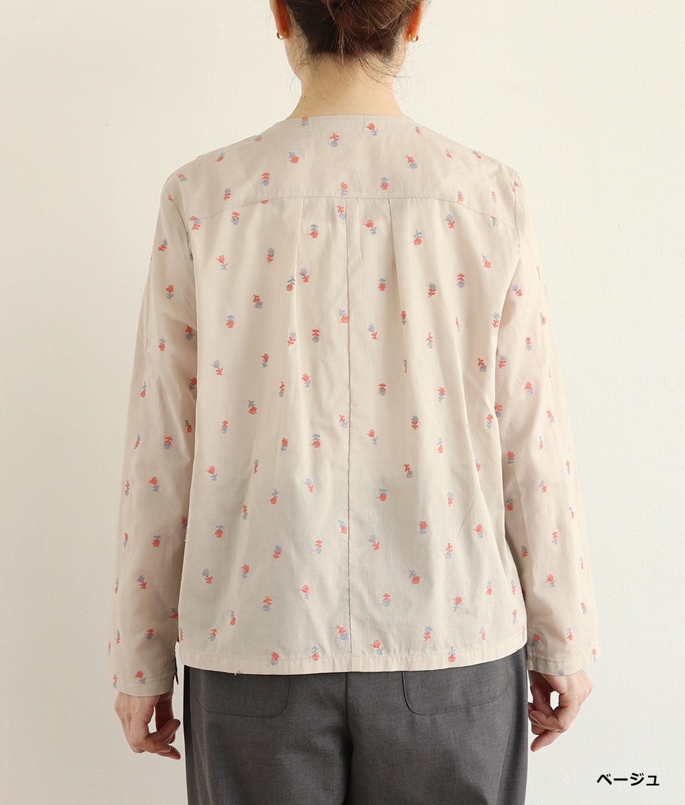 小花刺繍ブラウス